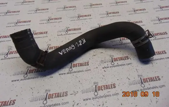 Toyota Verso Engine coolant pipe/hose