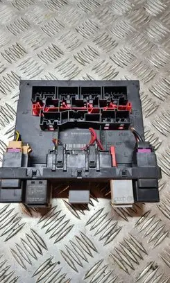 Volkswagen PASSAT B6 Comfort/convenience module 3C0937049J F005V00530 95503360