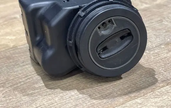 Porsche Cayenne (9PA) Ignition lock 7PP905865F 27022014