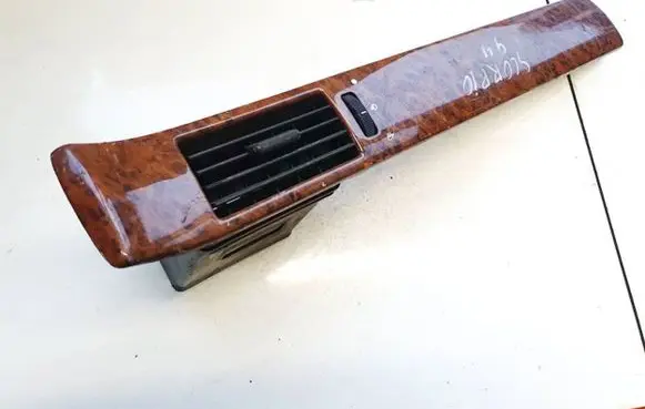 Ford Scorpio Dash center air vent grill 92gga018b40ca