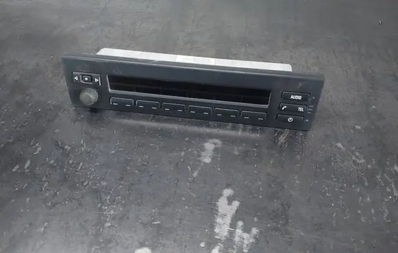 BMW 5 E39 Screen/display/small screen 6914588 65826914588 7609227040