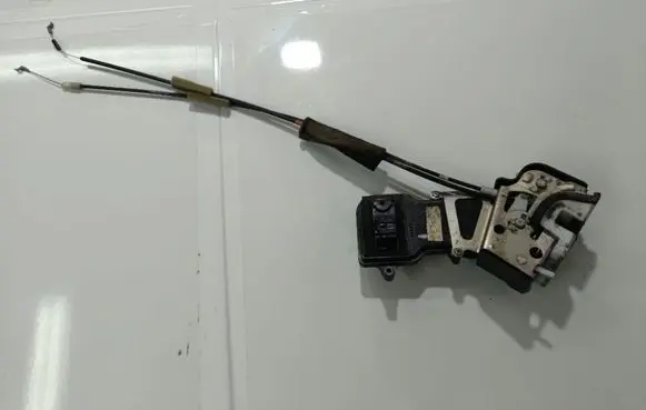 KIA Ceed Rear door lock 