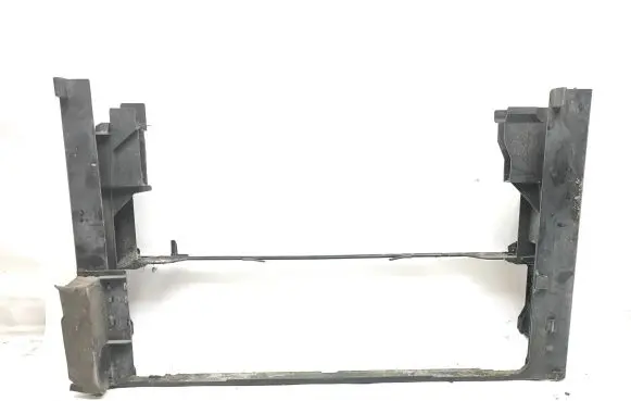 BMW 5 F10 F11 Radiator support slam panel bracket 7804617