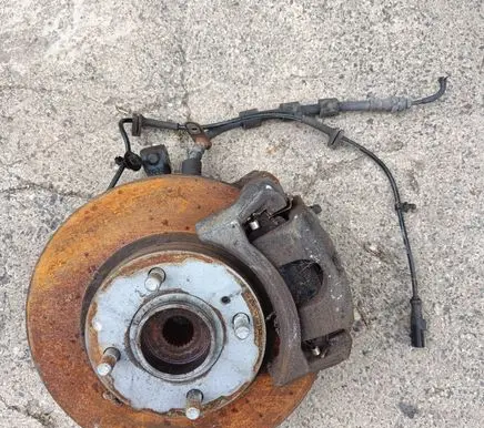 Ford Fiesta Front wheel hub spindle knuckle B232RH B232