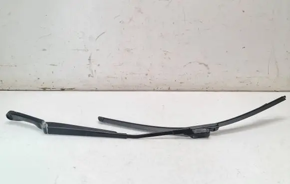 Opel Astra J Front wiper blade arm 97036203 3392125736