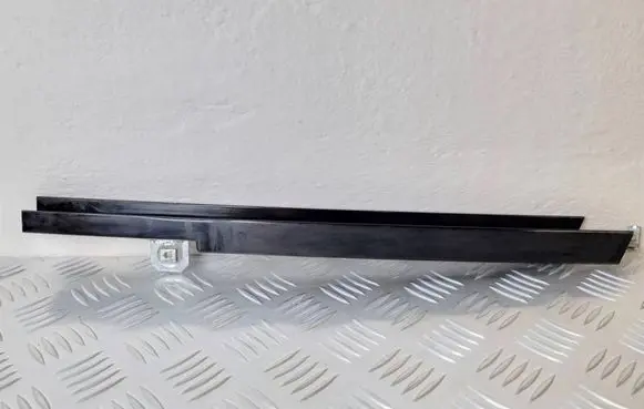 Mercedes-Benz S W221 Rear door windshield rail A2217300119