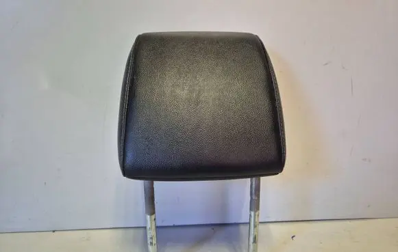Ford Focus C-MAX Front seat headrest 