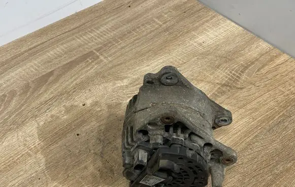 Volkswagen Crafter Generator/alternator 06F903023D 0124325130