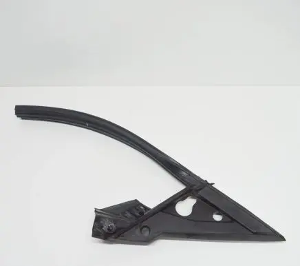 BMW 2 F22 F23 Rubber seal front door (on door) 7268420