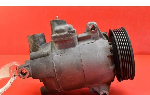 Volkswagen Tiguan Air conditioning (A/C) compressor (pump) 5N0820803E