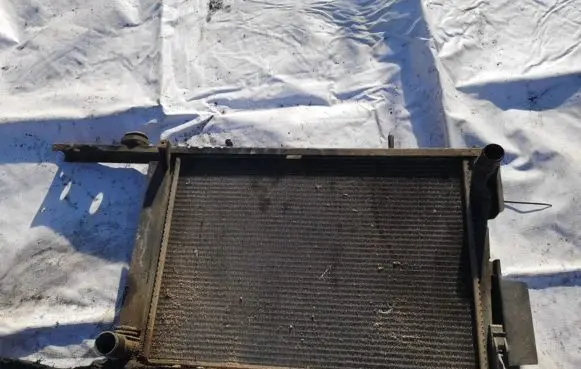 Chrysler Voyager Coolant radiator