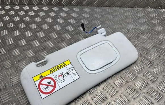 Fiat 500X Sun visor