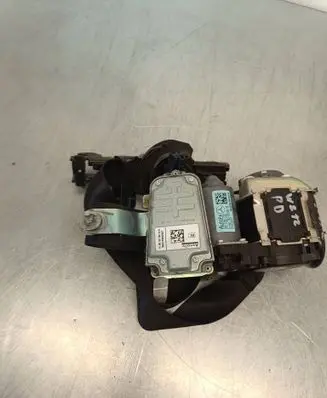 Mercedes-Benz E W212 Front seatbelt 617112200 010R0000