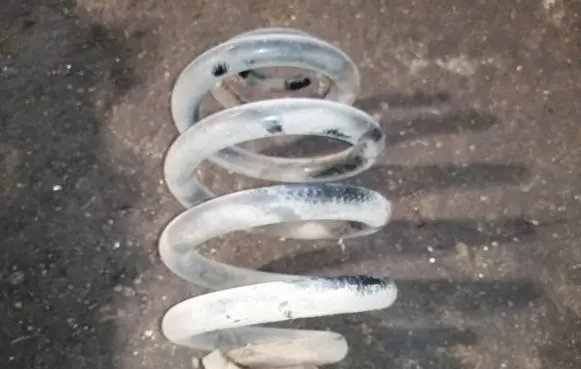 Volkswagen Transporter - Caravelle T5 Rear coil spring