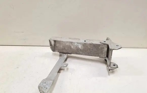 BMW 5 F10 F11 Bottom radiator support slam panel 718651409 7207152 7211162