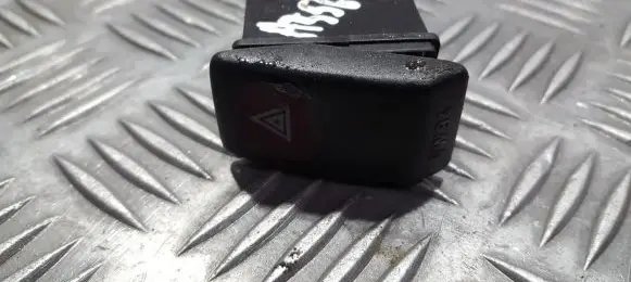 Volkswagen Jetta II Hazard light switch 191953235
