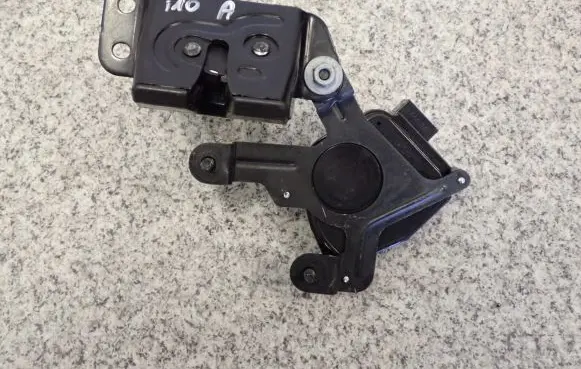 Hyundai i10 Tailgate/trunk/boot lock/catch/latch
