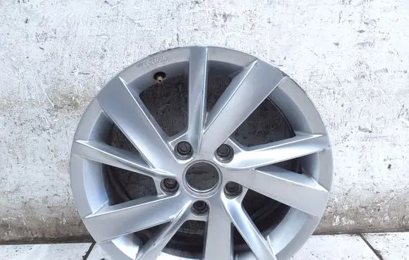 Volkswagen Golf VII R15 alloy rim 5H0071495
