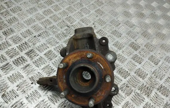 Ford Grand C-MAX Front wheel hub