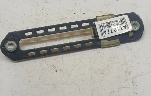 Opel Astra F Seat belt adjustment rail 