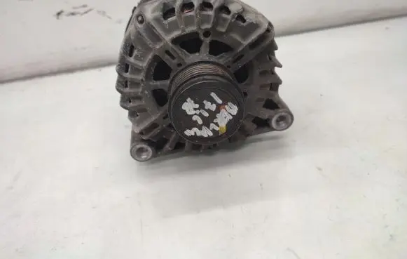 Citroen Berlingo Generator/alternator 9810525380