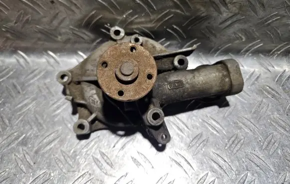 Mitsubishi Galant Water pump U448
