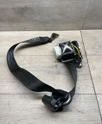 Skoda Roomster (5J) Front seatbelt