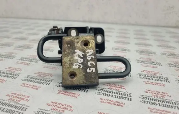 Audi A6 S6 C5 4B Rear door lower hinge 4B0833411E
