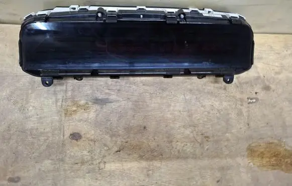 Toyota Prius+ (ZVW40) Speedometer (instrument cluster) 8380047580