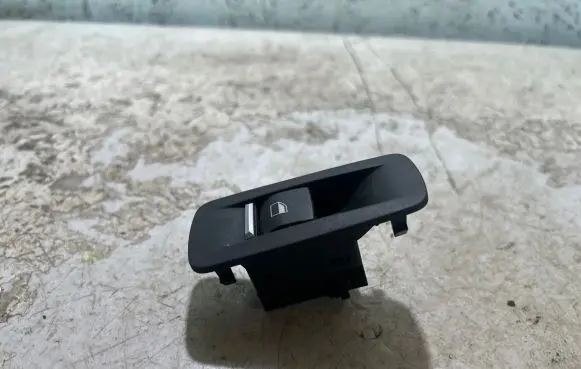 BMW 5 F10 F11 Electric window control switch 924194901