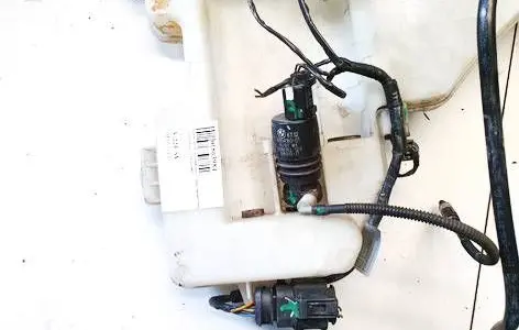 BMW X5 E70 Windscreen/windshield washer pump 693416001 6934160-01