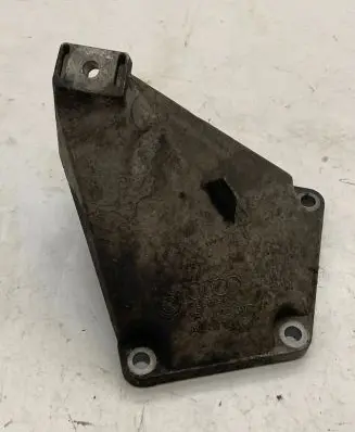 Audi A6 S6 C5 4B Engine mounting bracket 4B0199307F