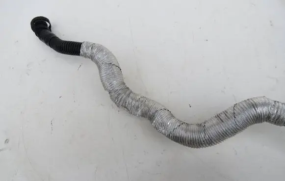 Audi Q7 4L Breather/breather pipe/hose 059103209D 446453