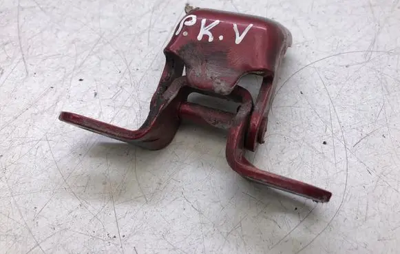 Mazda CX-3 Front door upper hinge 