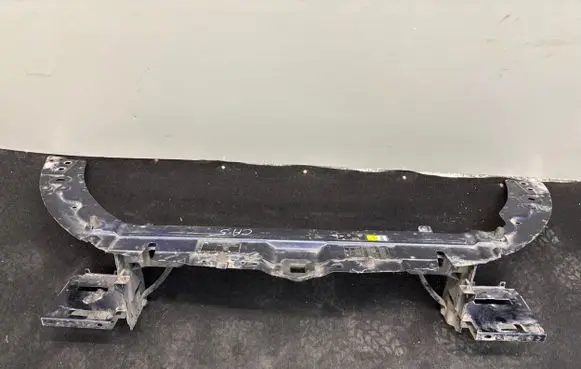 Land Rover Evoque I Top upper radiator support slam panel BJ3200208