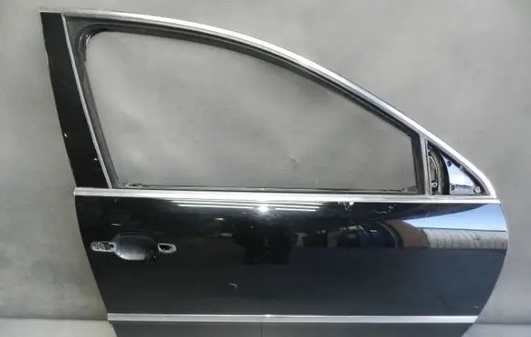 Volkswagen Phaeton Front door 3D0864942