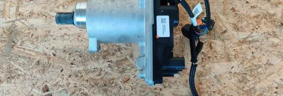 Tesla Model Y Steering rack mounting bracket 