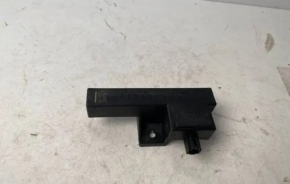 Audi A6 S6 C7 4G Keyless (KESSY) go control unit/module 8K0907247
