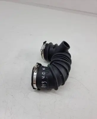 Porsche Cayenne (9Y0 9Y3) Intercooler hose/pipe 0p2129615d