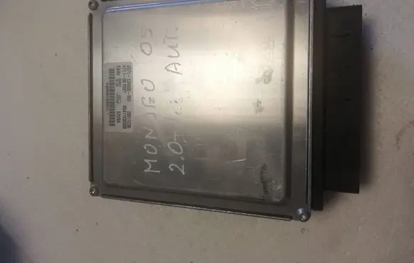 Ford Mondeo Mk III Engine control unit/module 4S7112A650MD 28011236 R0411C020M