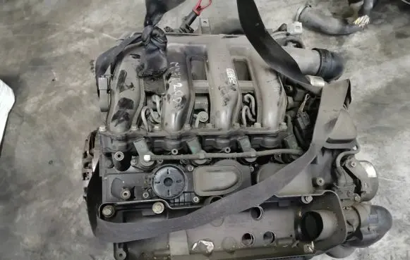 BMW 3 E90 E91 Engine M47T0E4