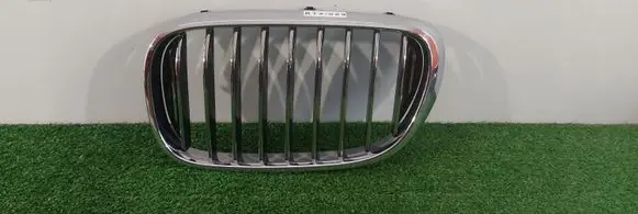 BMW 7 G11 G12 Front bumper upper radiator grill 51137357011