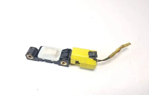 Volkswagen Phaeton Airbag deployment crash/impact sensor 8E0959643D