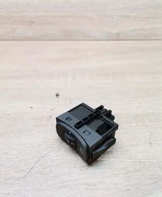 Renault Laguna II Light switch 8200002439