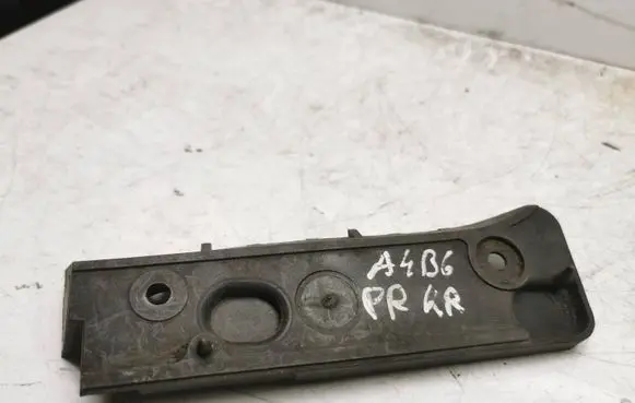 Audi A4 S4 B6 8E 8H Front bumper mounting bracket 8E0807283