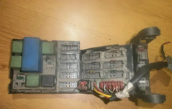 Peugeot 605 Fuse box set