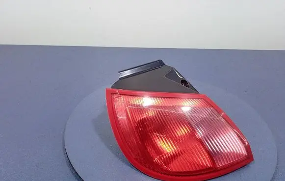 Mitsubishi Colt Rear/tail lights MR957365