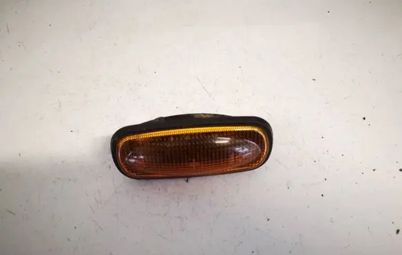 Land Rover Freelander Front fender indicator light 236577