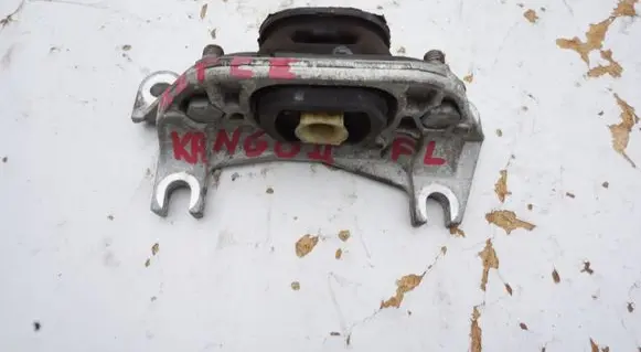 Renault Kangoo II Gearbox mount 