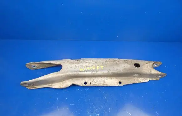 Mercedes-Benz CLA C117 X117 W117 Rear control arm A2463520202